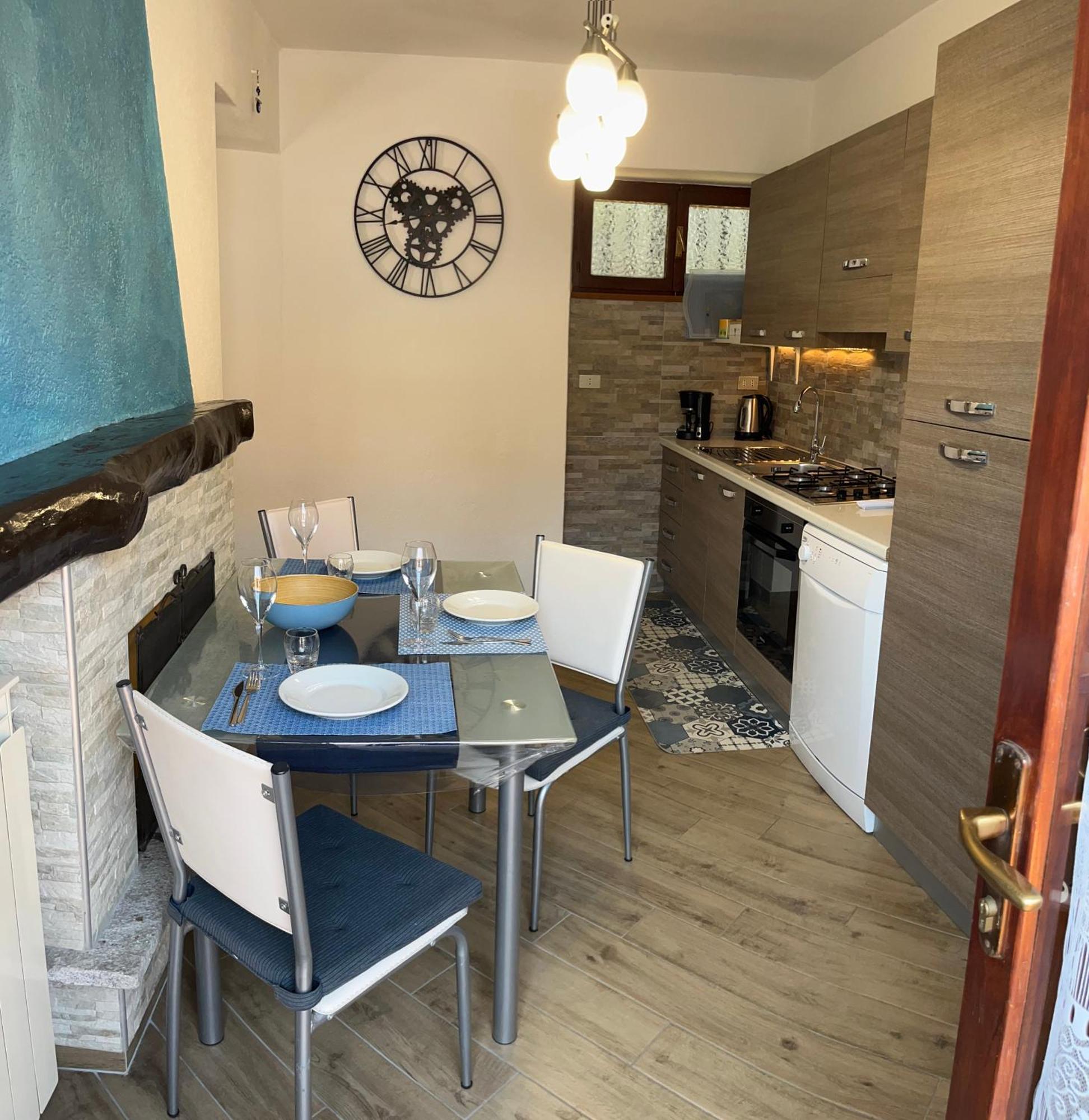 Casa Briscida Appartement Oggebio Buitenkant foto