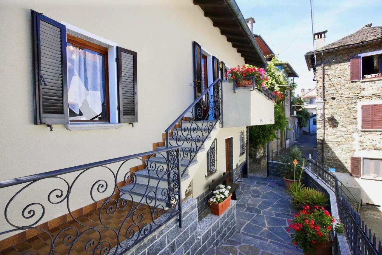 Casa Briscida Appartement Oggebio Buitenkant foto